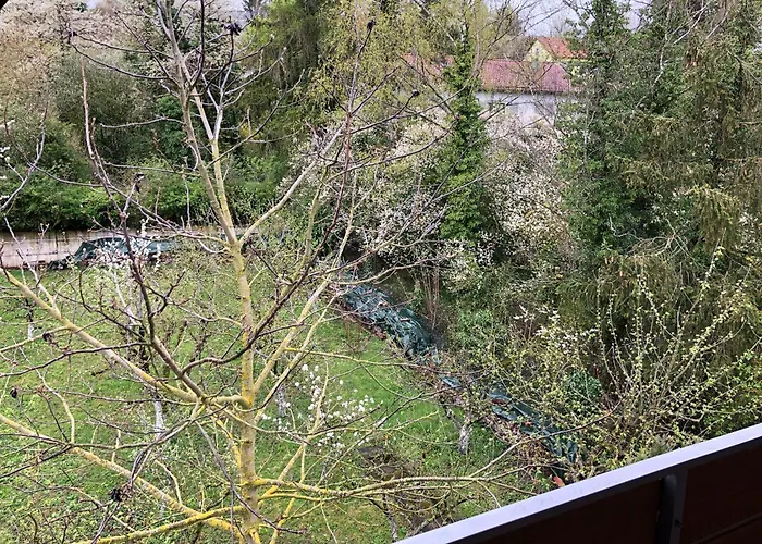 Gasthof Blaues Zimmer, -keine Wohnung, Keine Küche-mit Grossem Balkon, Bad Ist Ein Traum, Nur 50 Schritte Zum Radweg Am Main